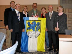 <b>Unser Vorstand beim 10-jährigen Jubiläum 2006</b><br />Von links nach rechts:<br />Andreas Weber, Arnulf Baumann, Christa Haude, Hannes Sell, Anika Schmidt, Rüdiger Baumgardt und Ilse Fischer